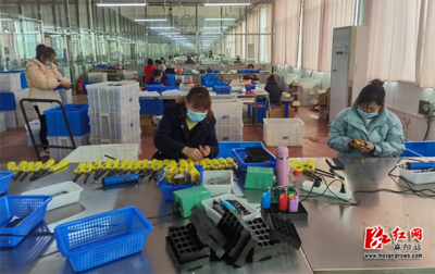 生產(chǎn)防疫&ldquo;兩手抓&rdquo; 麻陽工業(yè)經(jīng)濟實現(xiàn)一季度&ldquo;開門穩(wěn)&rdquo;&ldquo;開門紅&rdquo;